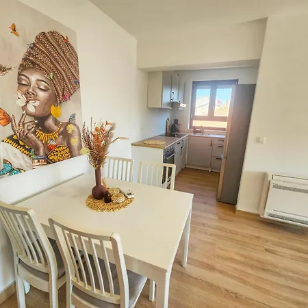 Modern Cityscape 扎达尔